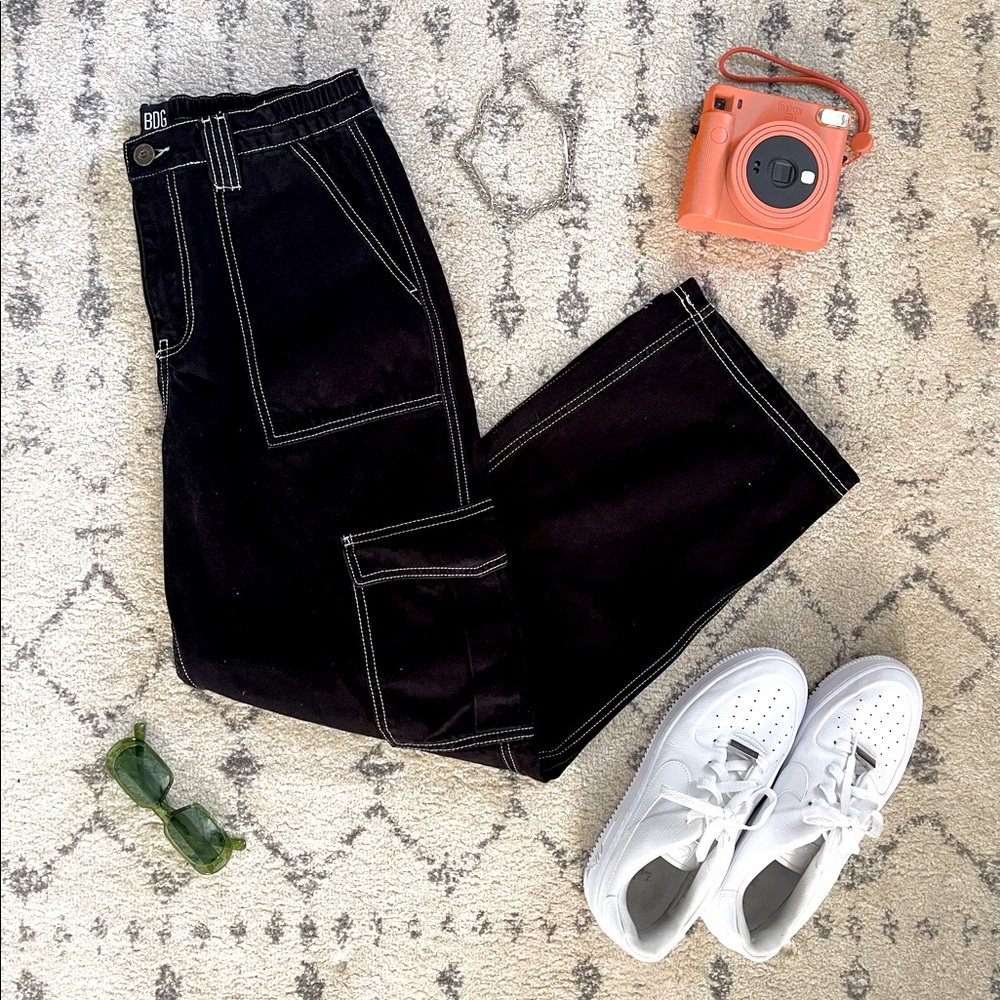 BDG Urban Outfitters High Waisted Contrast Stitch Skate Jean Black Size 32x32